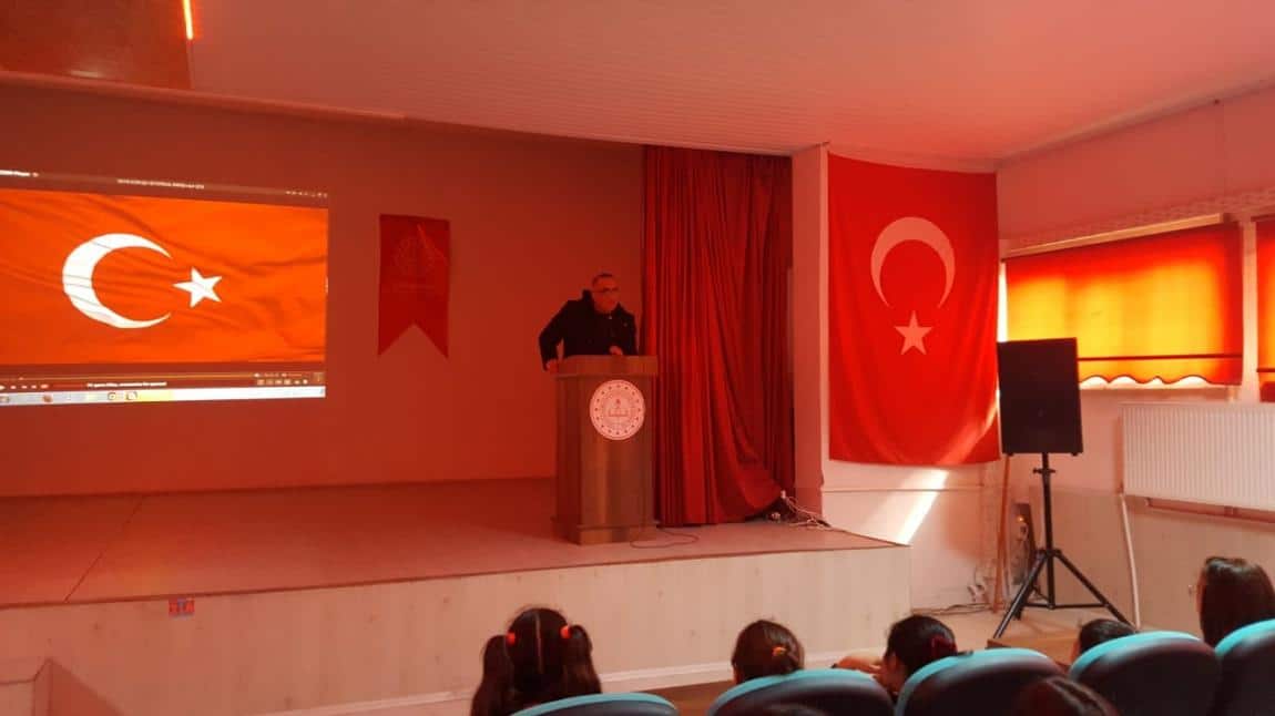 Sultanhanı Ortaokulu Fotoğrafı